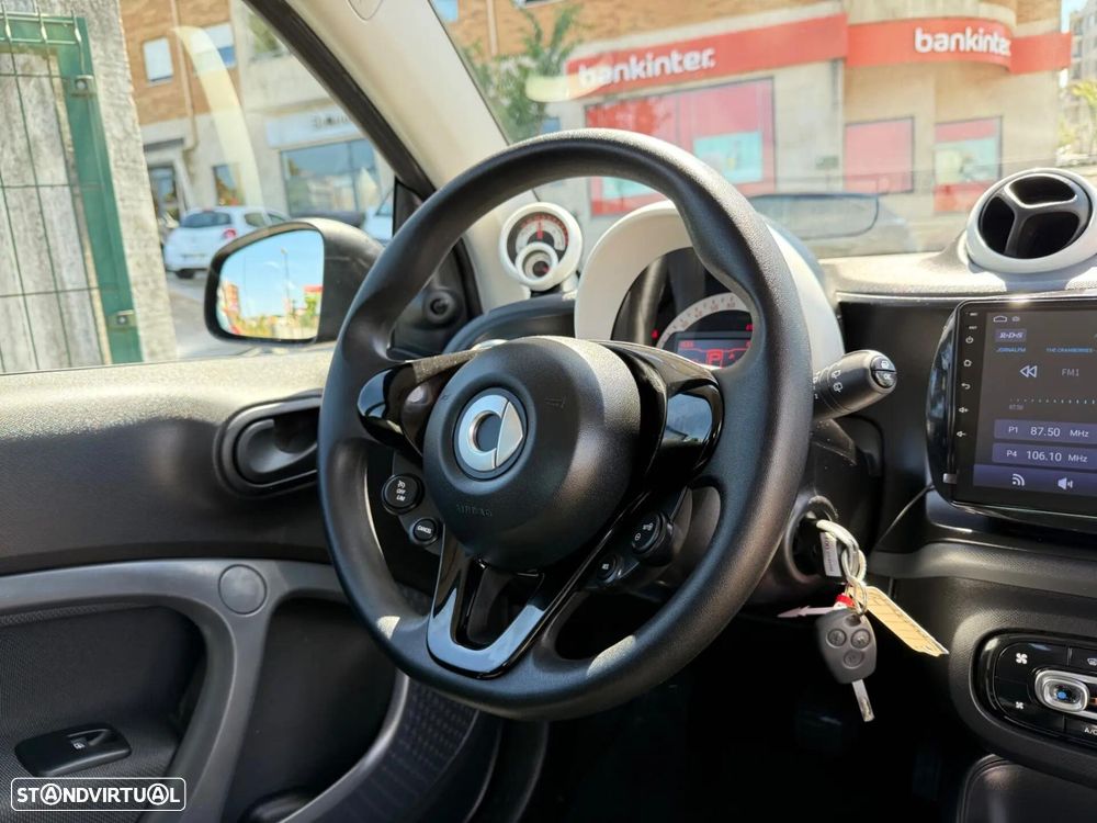 Smart ForTwo Coupé EQ - 12