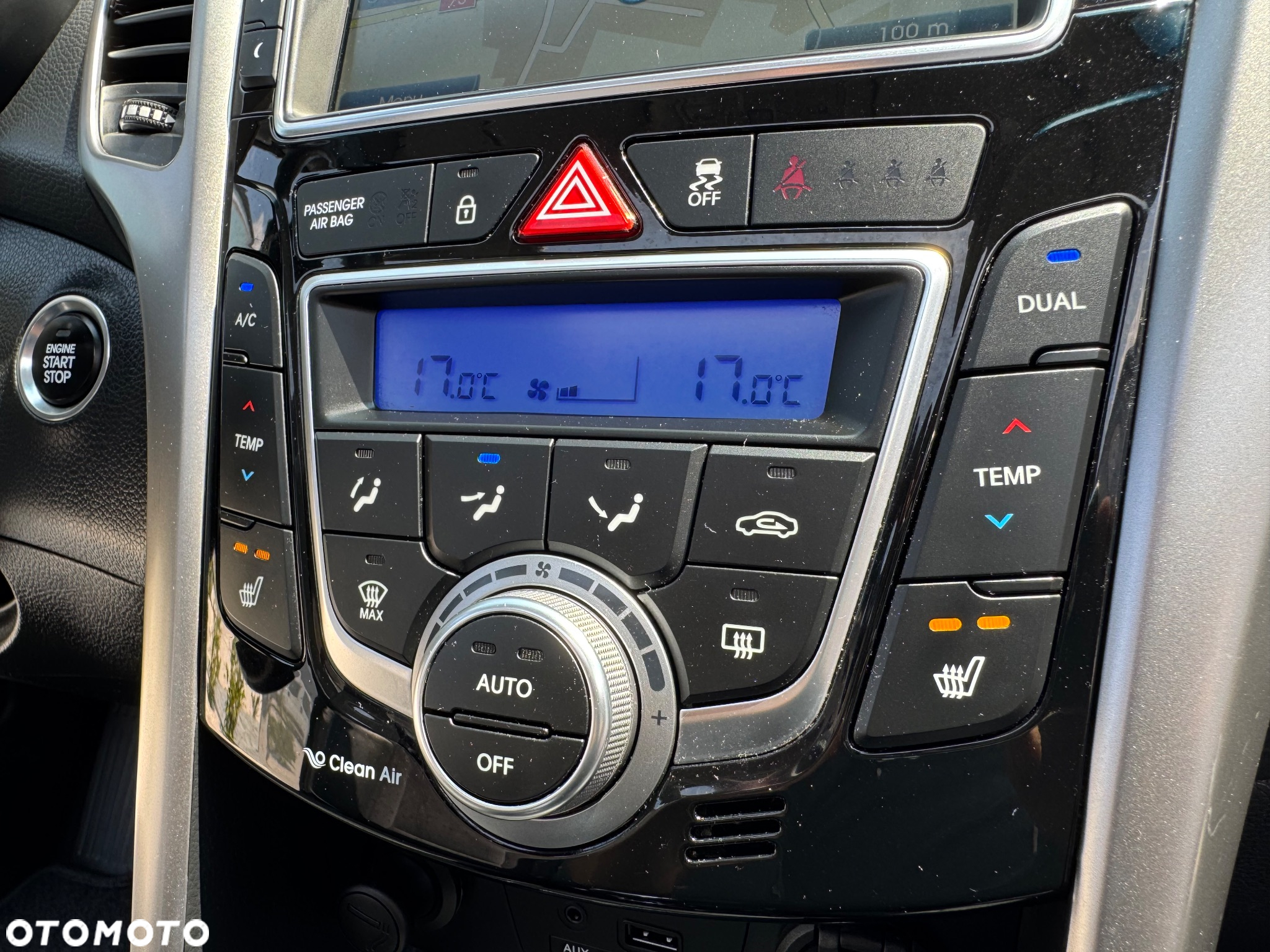 Hyundai i30 1.6 GDI Premium - 32