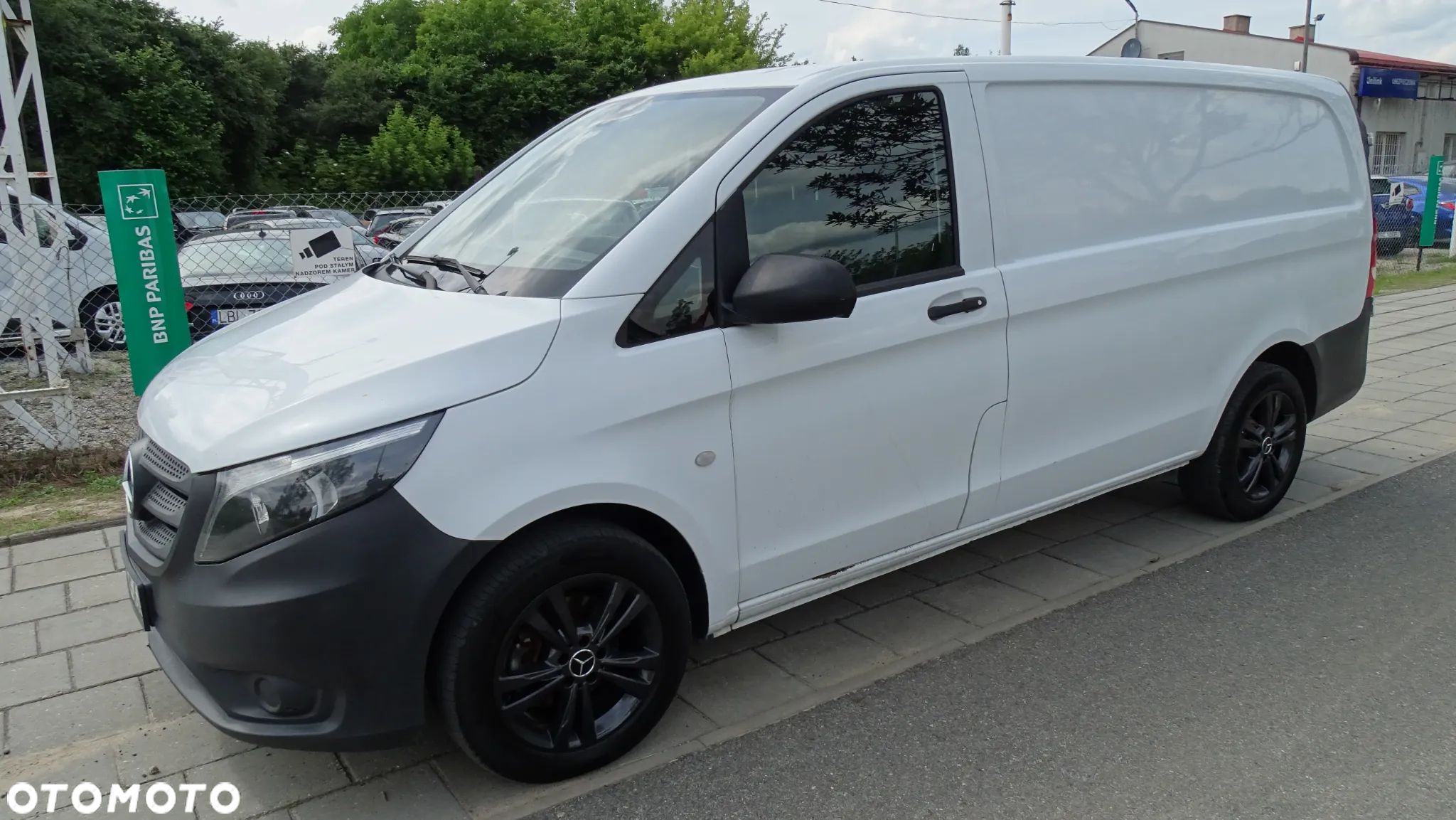 Mercedes-Benz VITO - 1