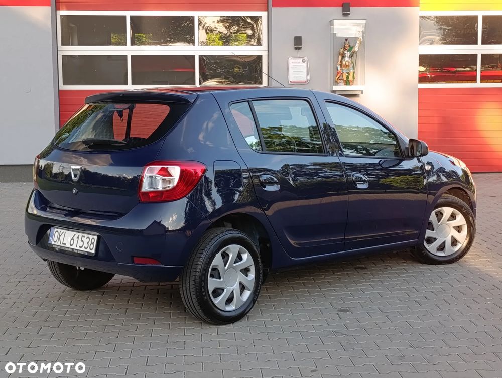Dacia Sandero 1.2 16V - 12