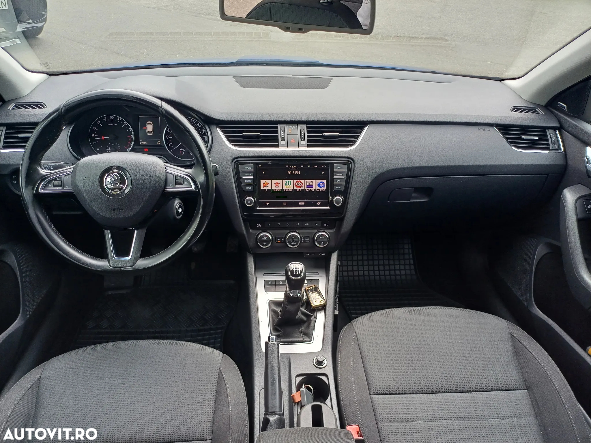 Skoda Octavia Combi Diesel 2.0 TDI Style - 7