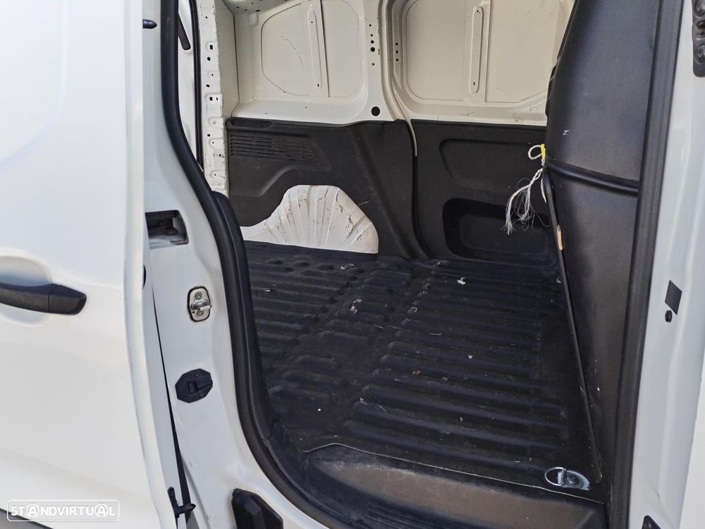 Peugeot Partner 1.5HDI iva já incluído 3LG 100 cvs - 10