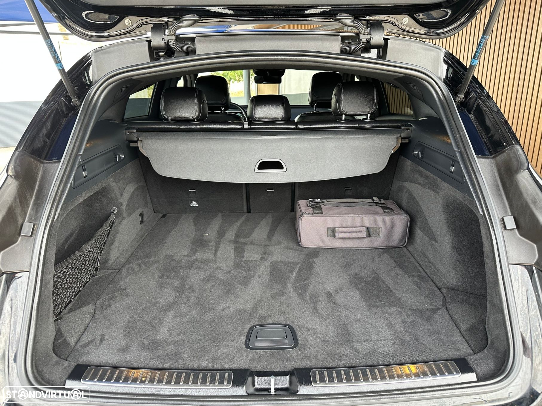 Mercedes-Benz EQC 400 4Matic AMG Line - 57