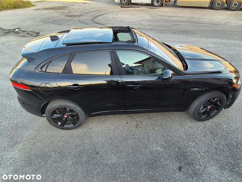 Jaguar F-Pace 25t AWD R-Sport - 25