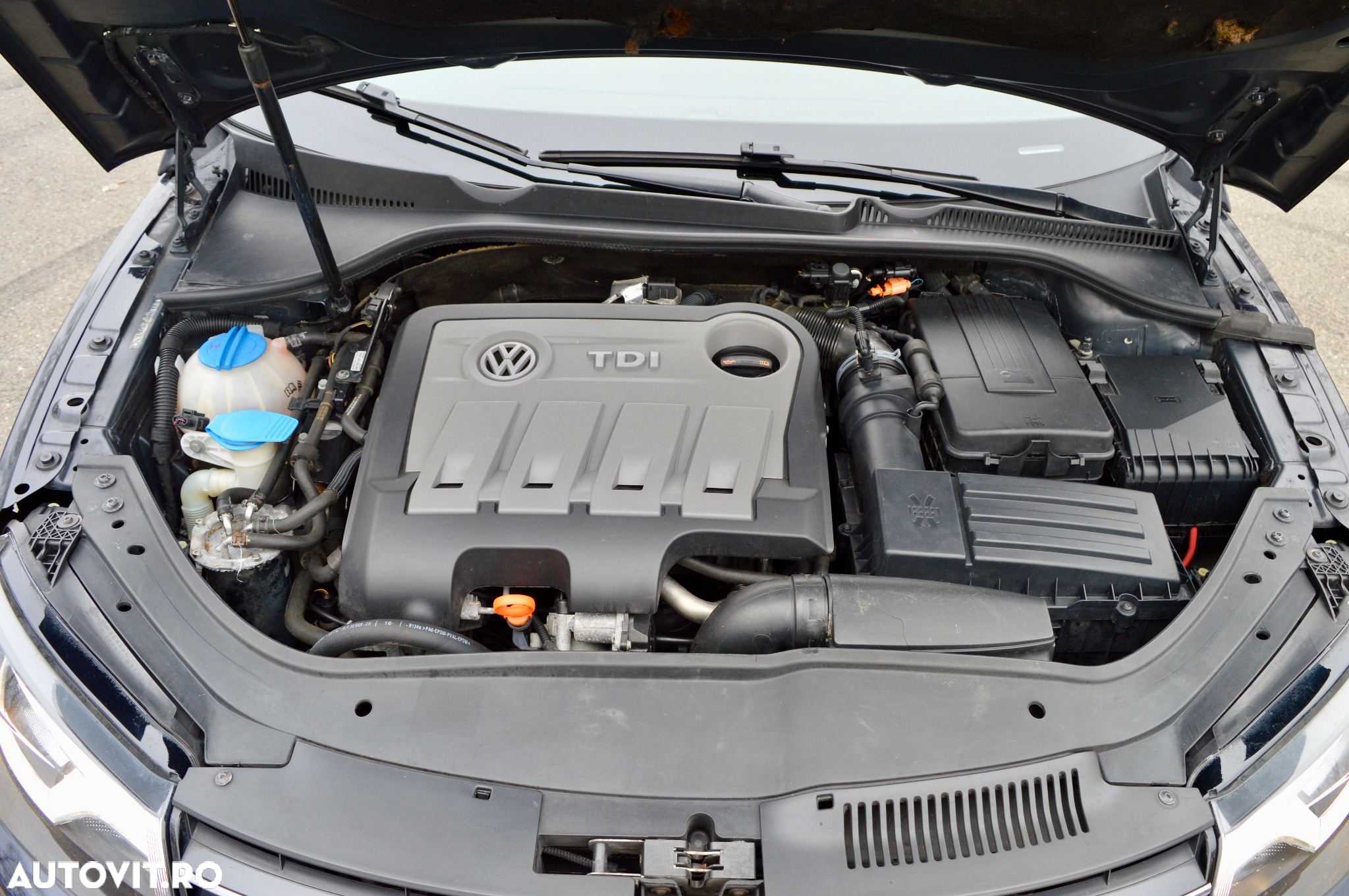 Volkswagen Eos 2.0 TDI DPF BlueMotion Technology Sport & Style - 33