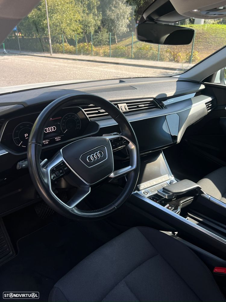 Audi e-tron 50 quattro - 4