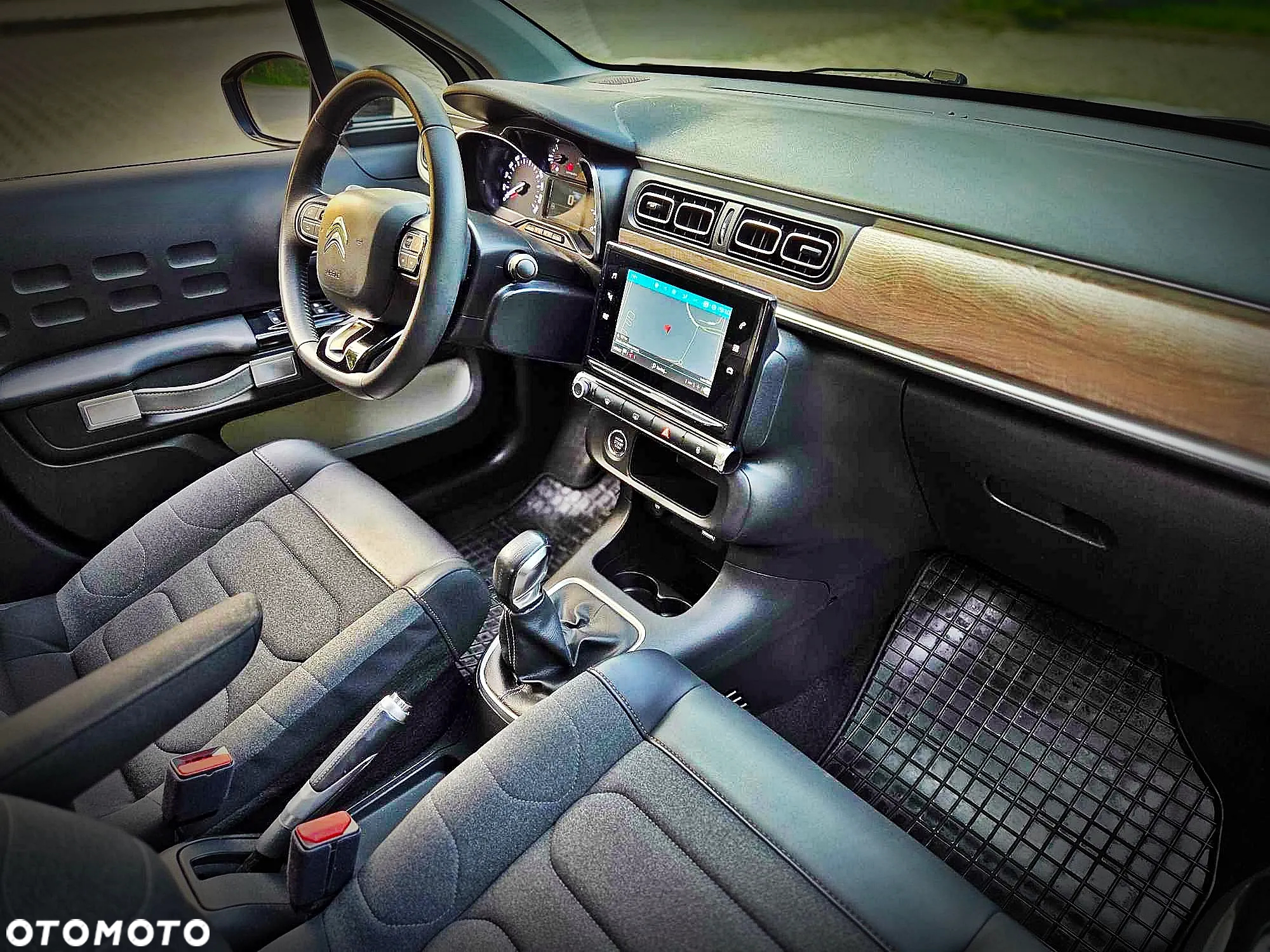 Citroën C3 1.2 PureTech C-Series - 19