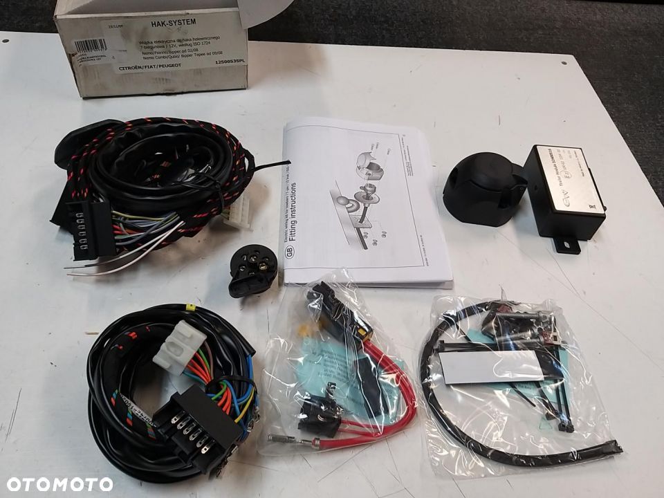 WIĄZKA ELEKTRYCZNA haka  7-pin12V CITROEN Nemo FIAT Qubo Fiorino PEUGEOT Bipper Tepee 09.08- - 1