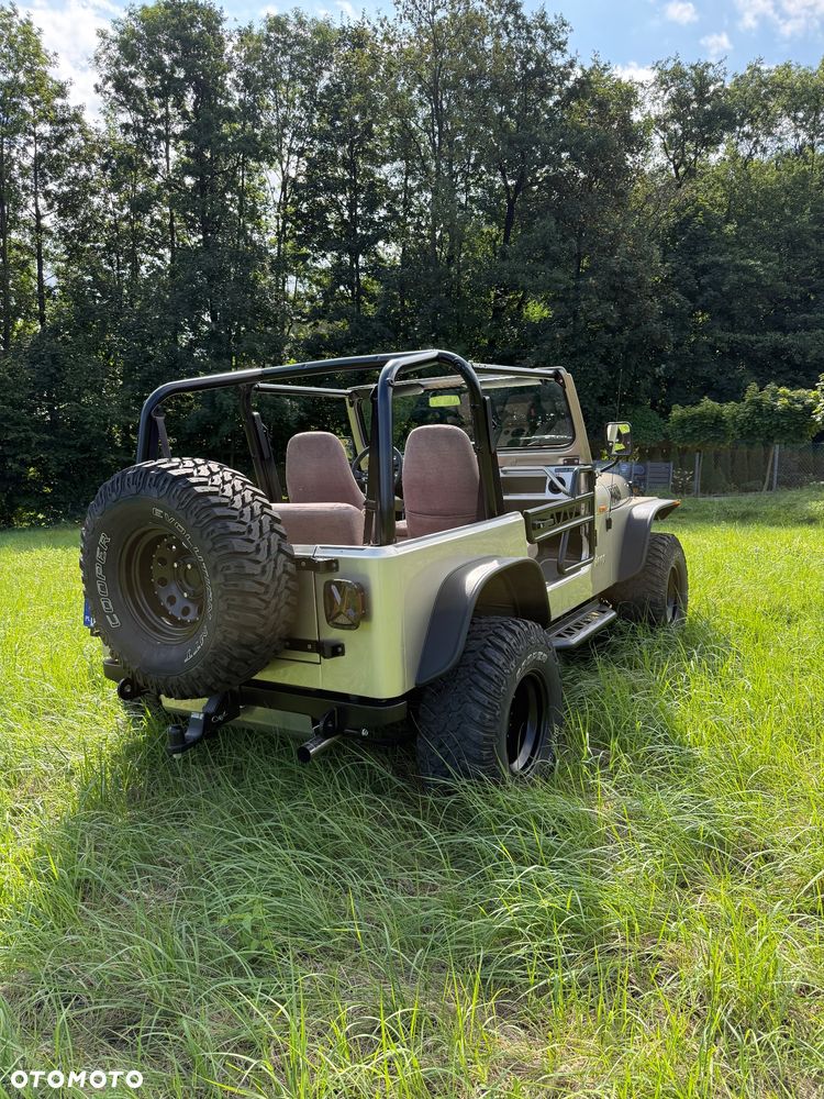 Jeep Wrangler 4.0 Sport - 5