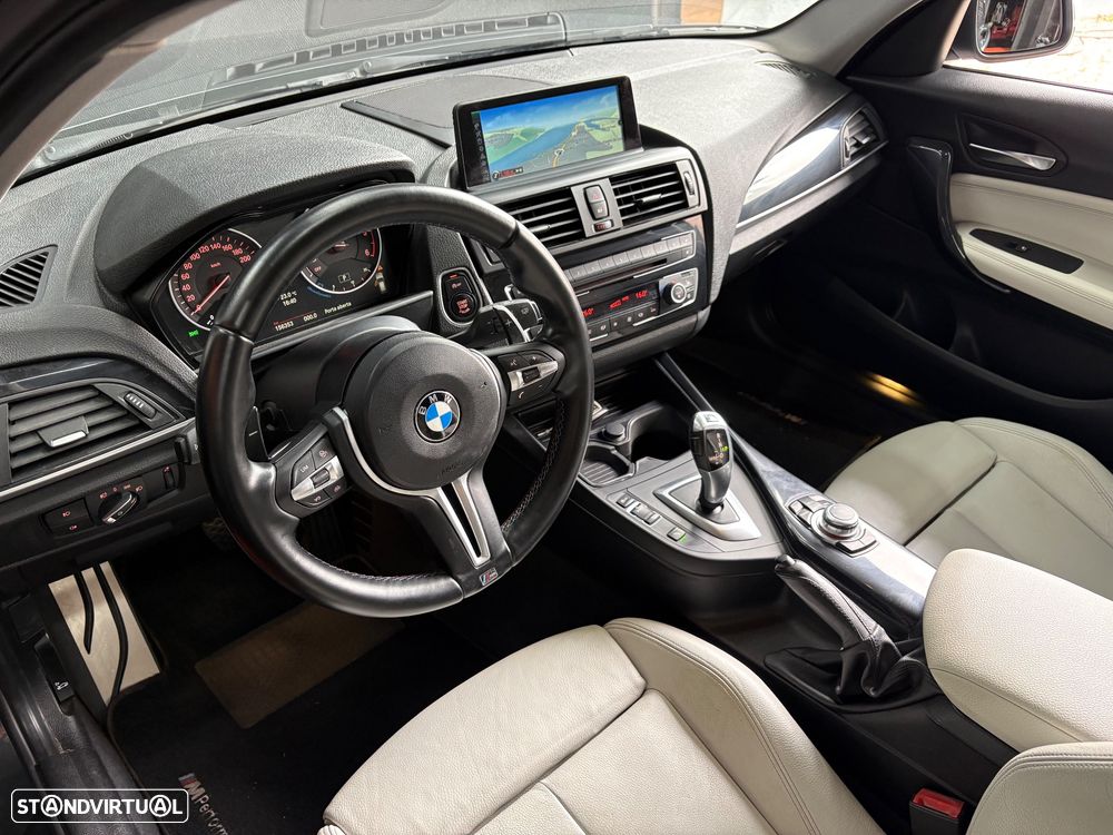 BMW 118 dA Pack M - 15
