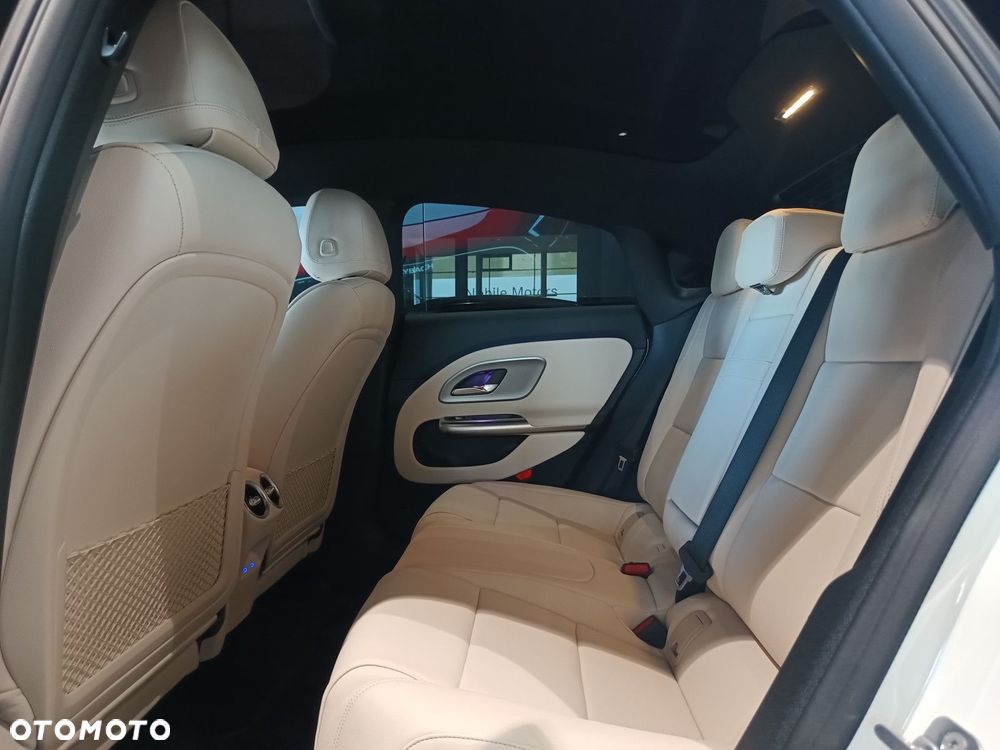 Mercedes-Benz CLA 250+ 85kWh - 35