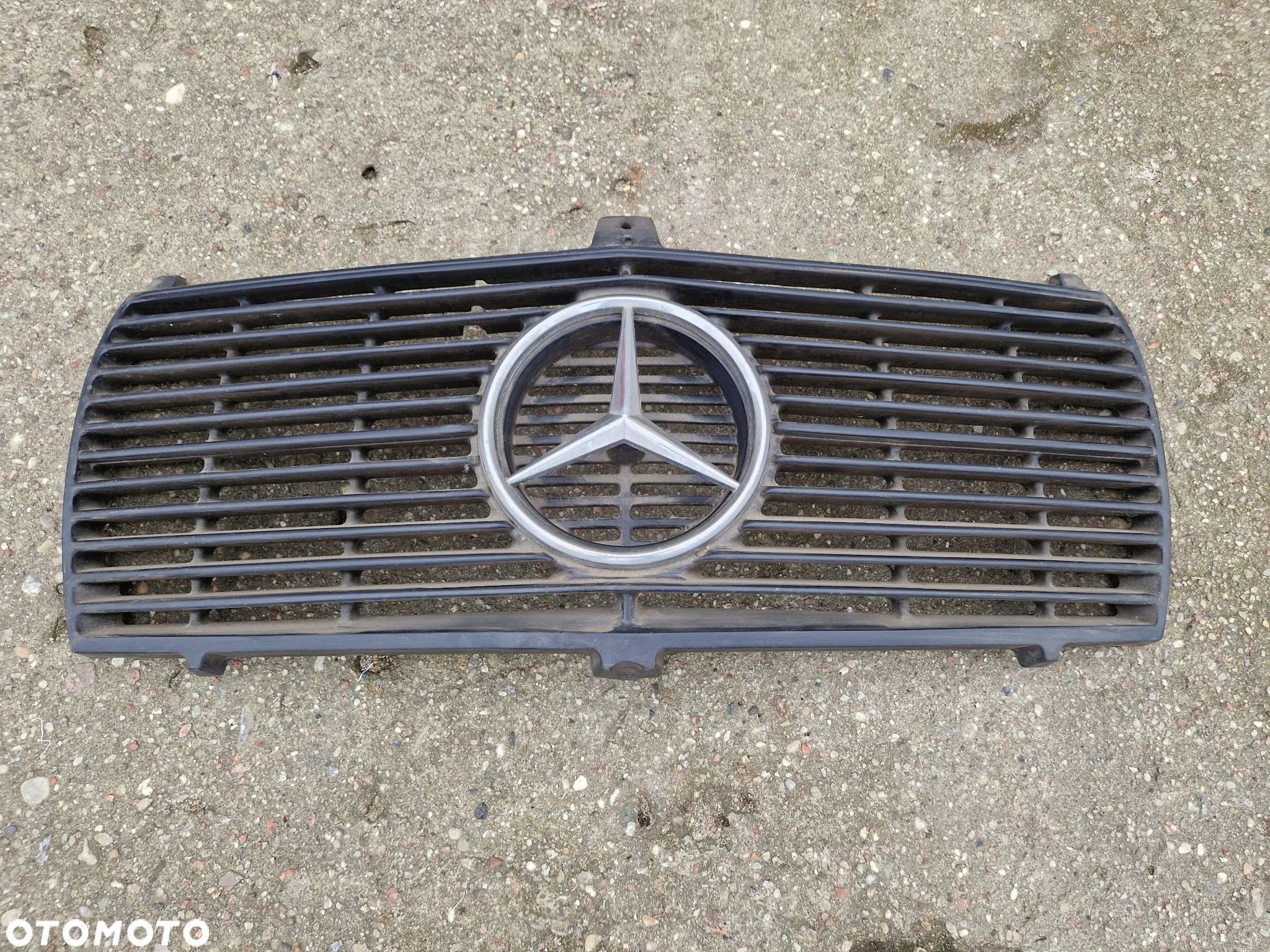 Mercedes 126 SE SEL grill atrapa chłodnicy Schatz TUNING W126 - 1