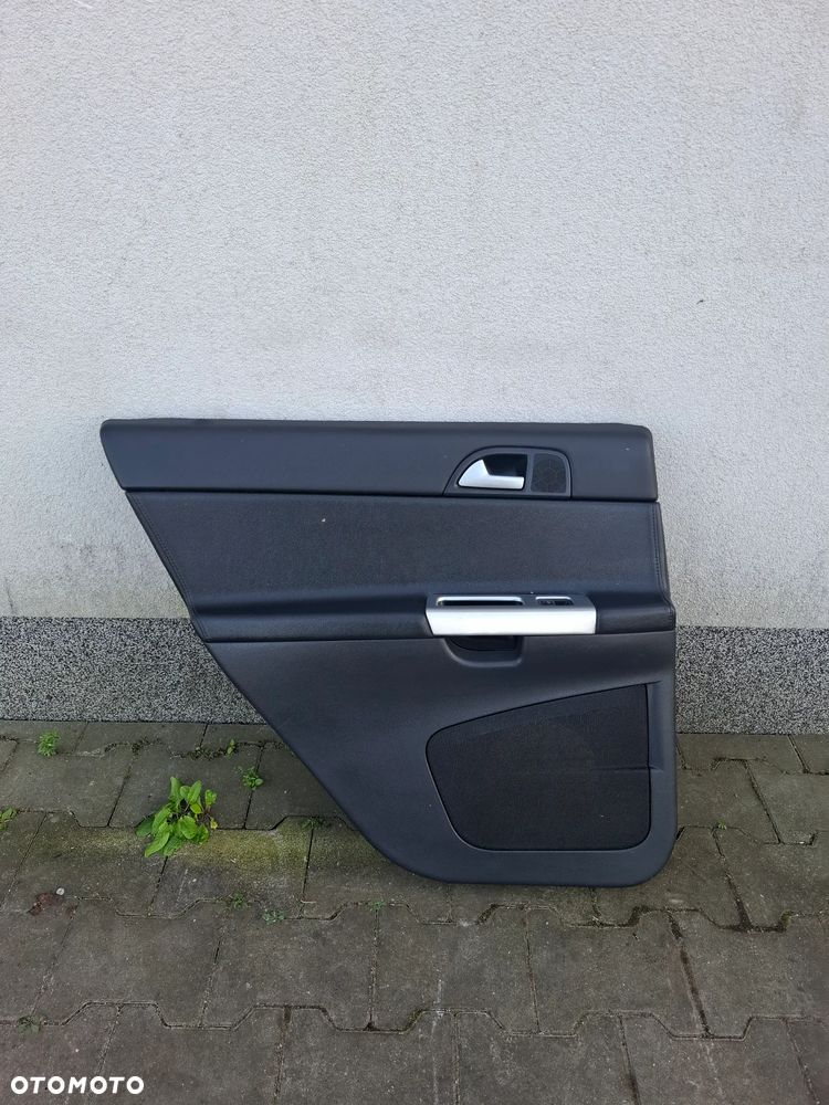 Fotele skóra z boczkami komplet Volvo V50  podgrzewane 2010 rok - 10