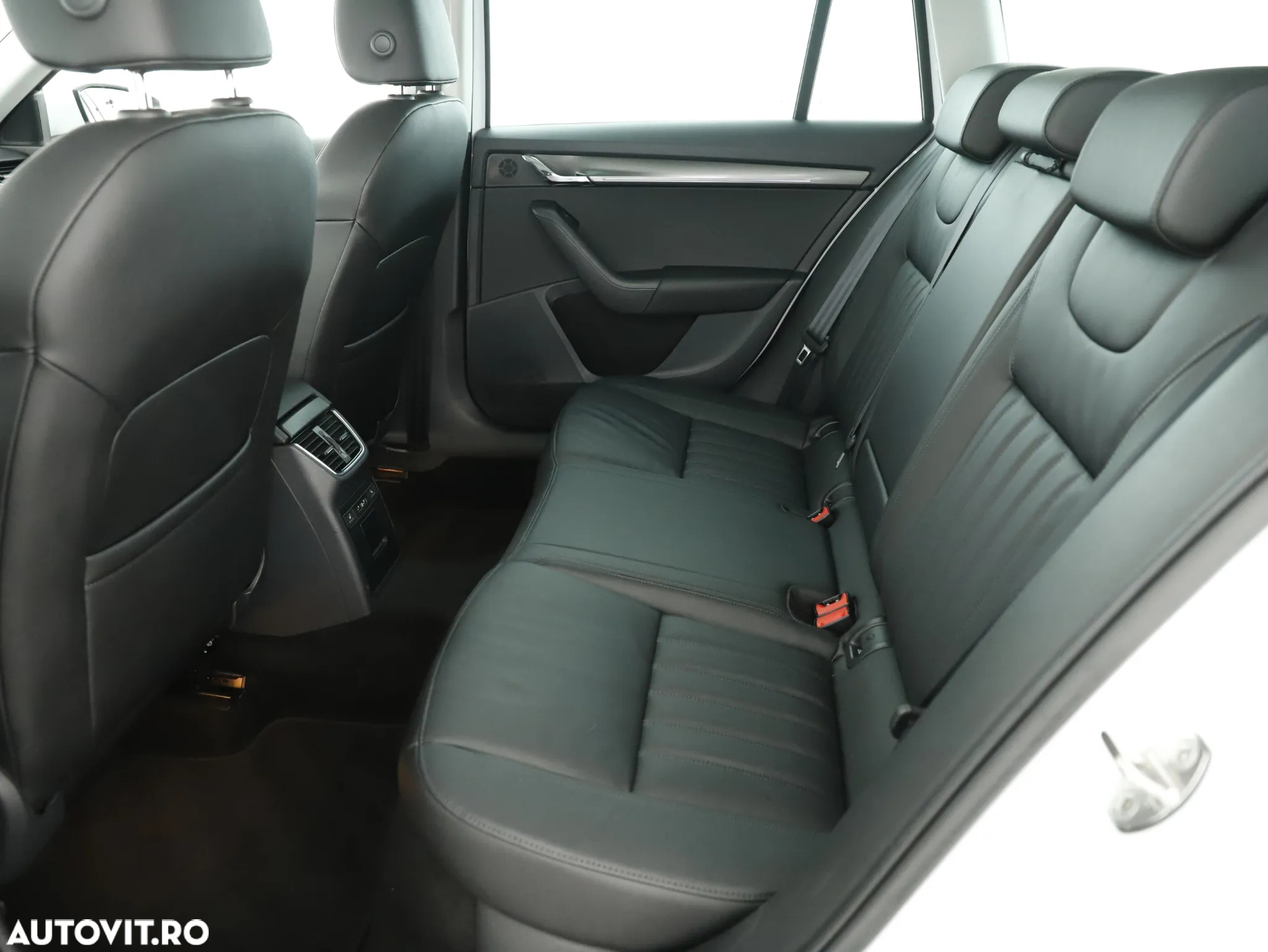 Skoda Octavia - 24