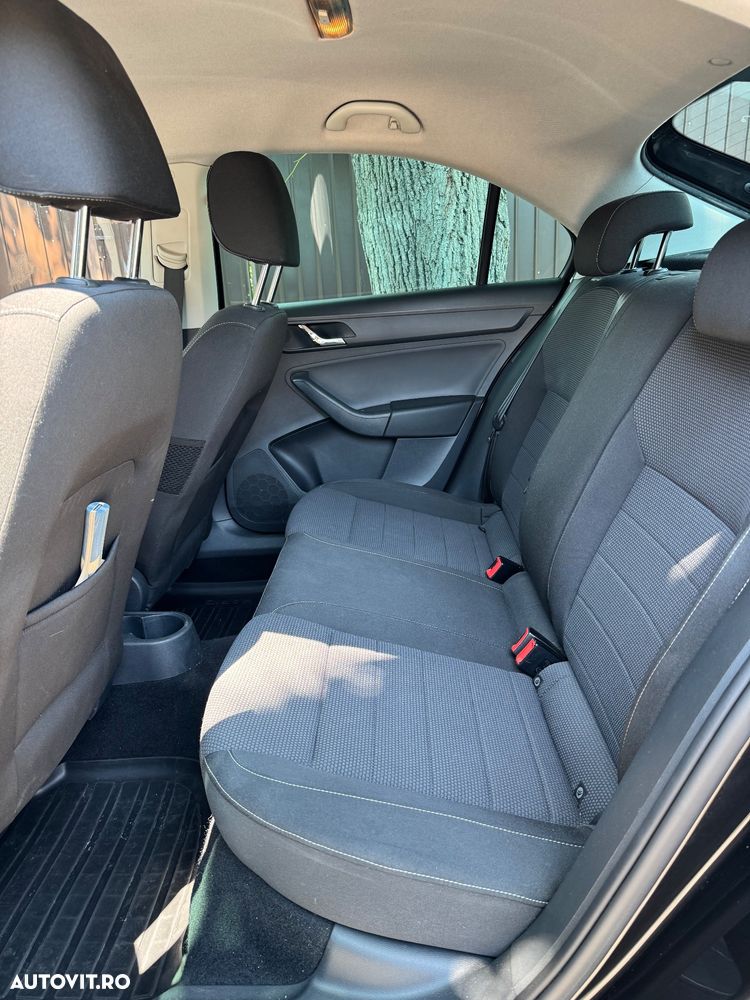 Skoda RAPID 1.4 TDI Active - 5