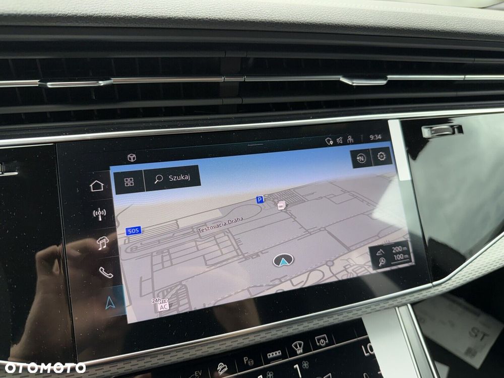 Audi Q8 - 20