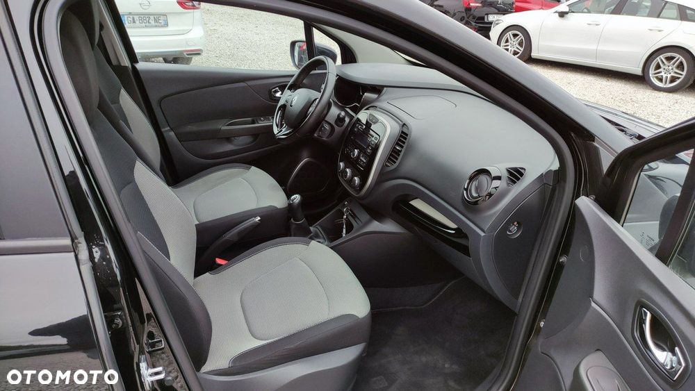 Renault Captur - 27
