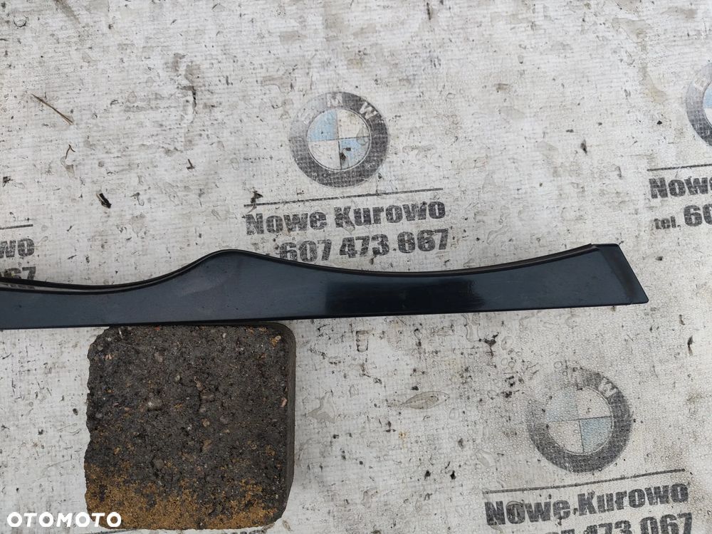 BMW E46 Sedan Kombi Lifting Listwa pod lampę brewka prawa Black Sapphire 475/9 - 3