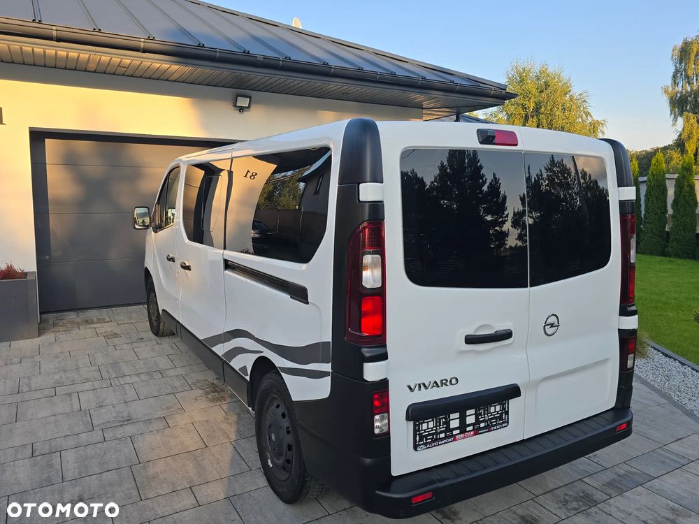 Opel Vivaro L2H1 2,9t Elegance Premium - 6
