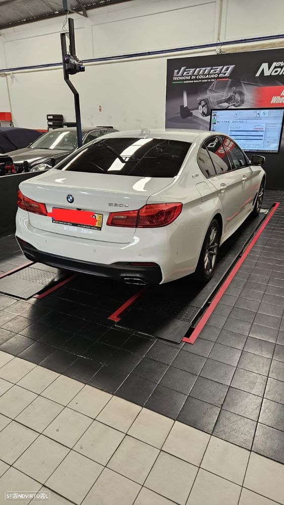 BMW 520 i Auto - 3