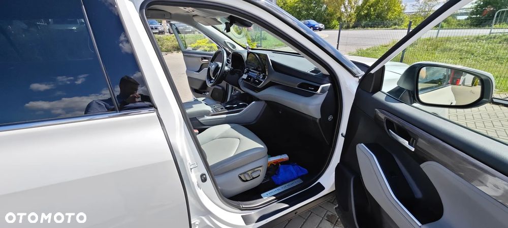 Toyota Highlander 2.5 Hybrid Prestige - 7