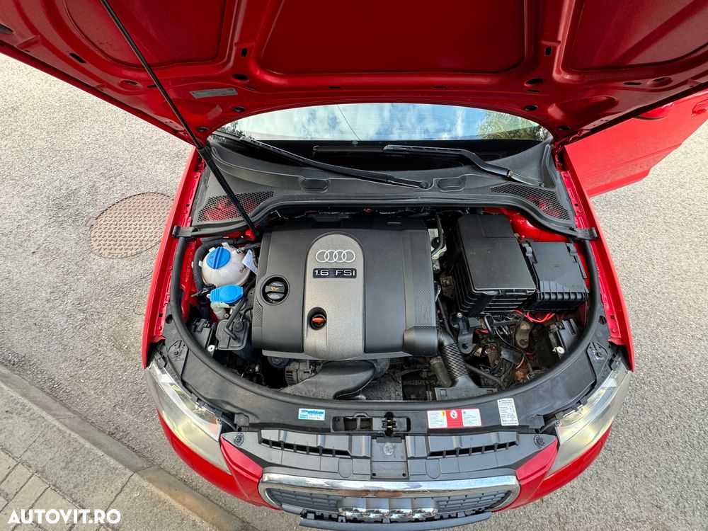 Audi A3 1.6 FSI Attraction - 11