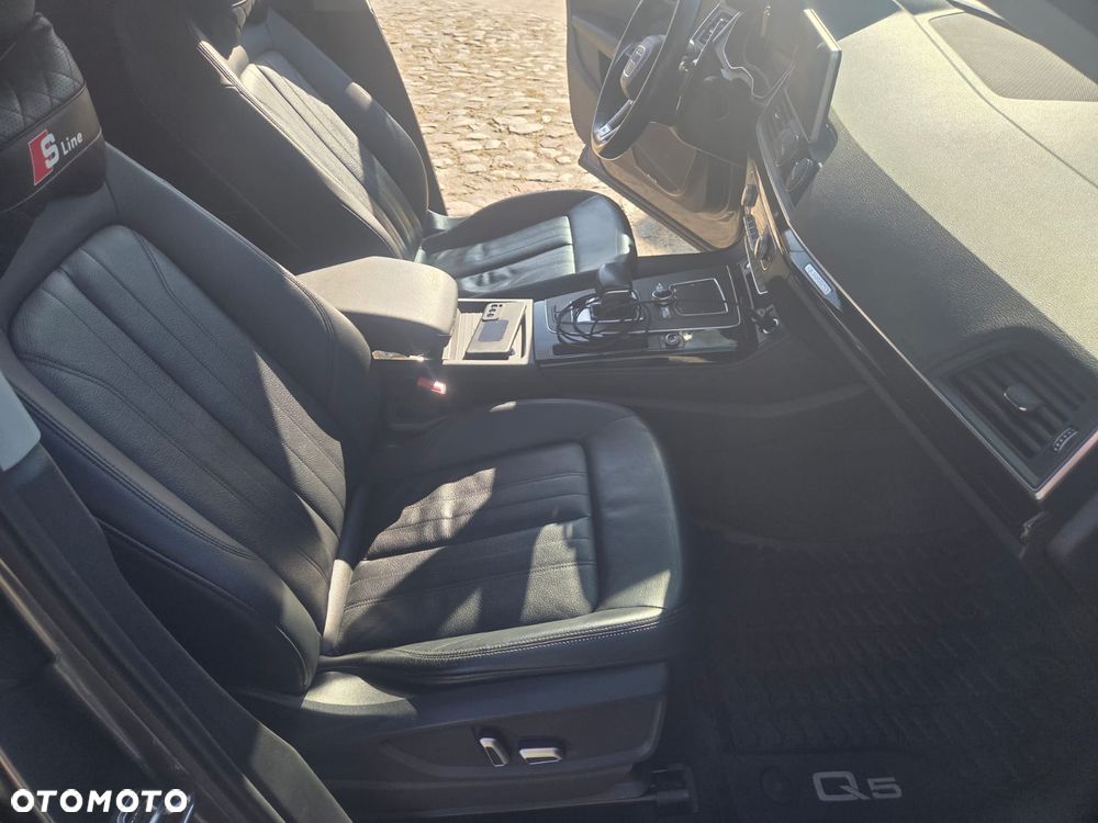 Audi Q5 2.0 TFSI Quattro S tronic design - 32