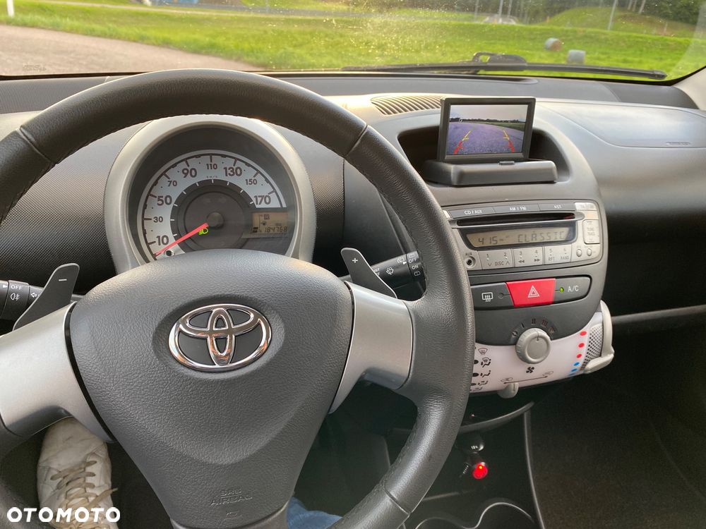 Toyota Aygo 1.0 VVT-i Luna A/C MM - 17