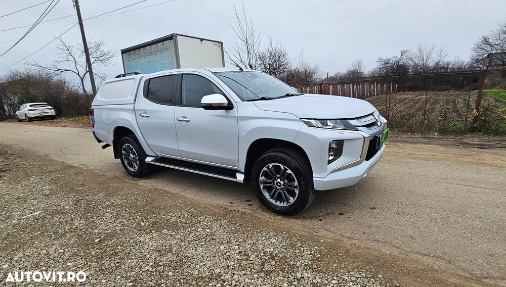 Mitsubishi L200 - 3