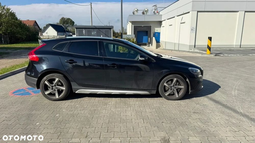 Volvo V40 Cross Country D3 Kinetic - 2