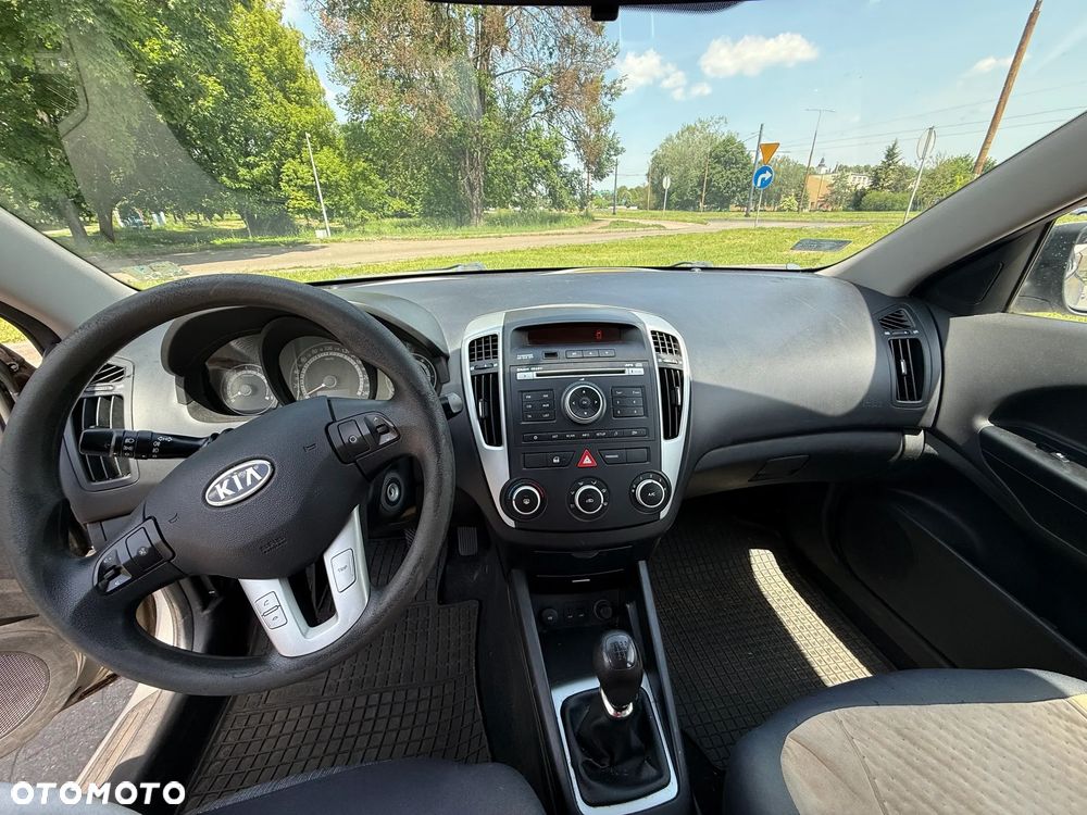 Kia Ceed 1.4 M - 7