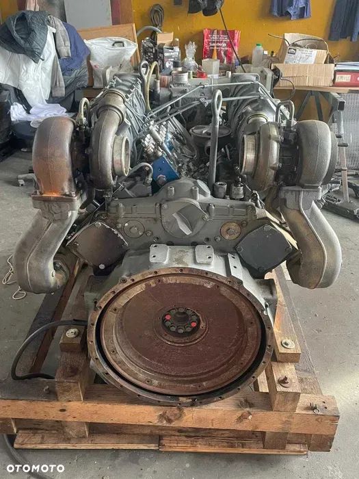 # DEUTZ V8 BITURBO BF8M1015C BF 8M1015C BF8M1015 BF8M 1015 C SILNIK KOMPLETNY - 2