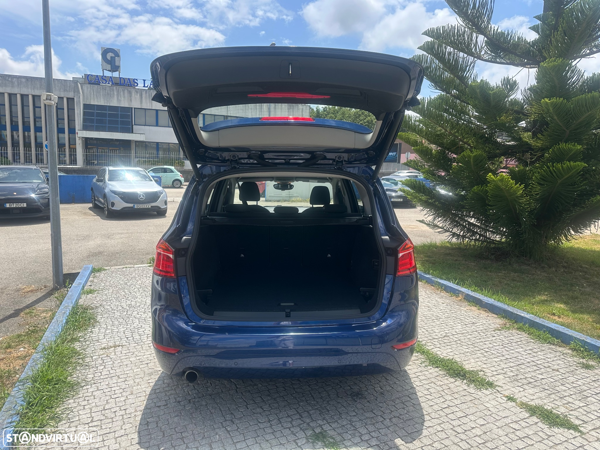 BMW 216 Gran Tourer d - 8