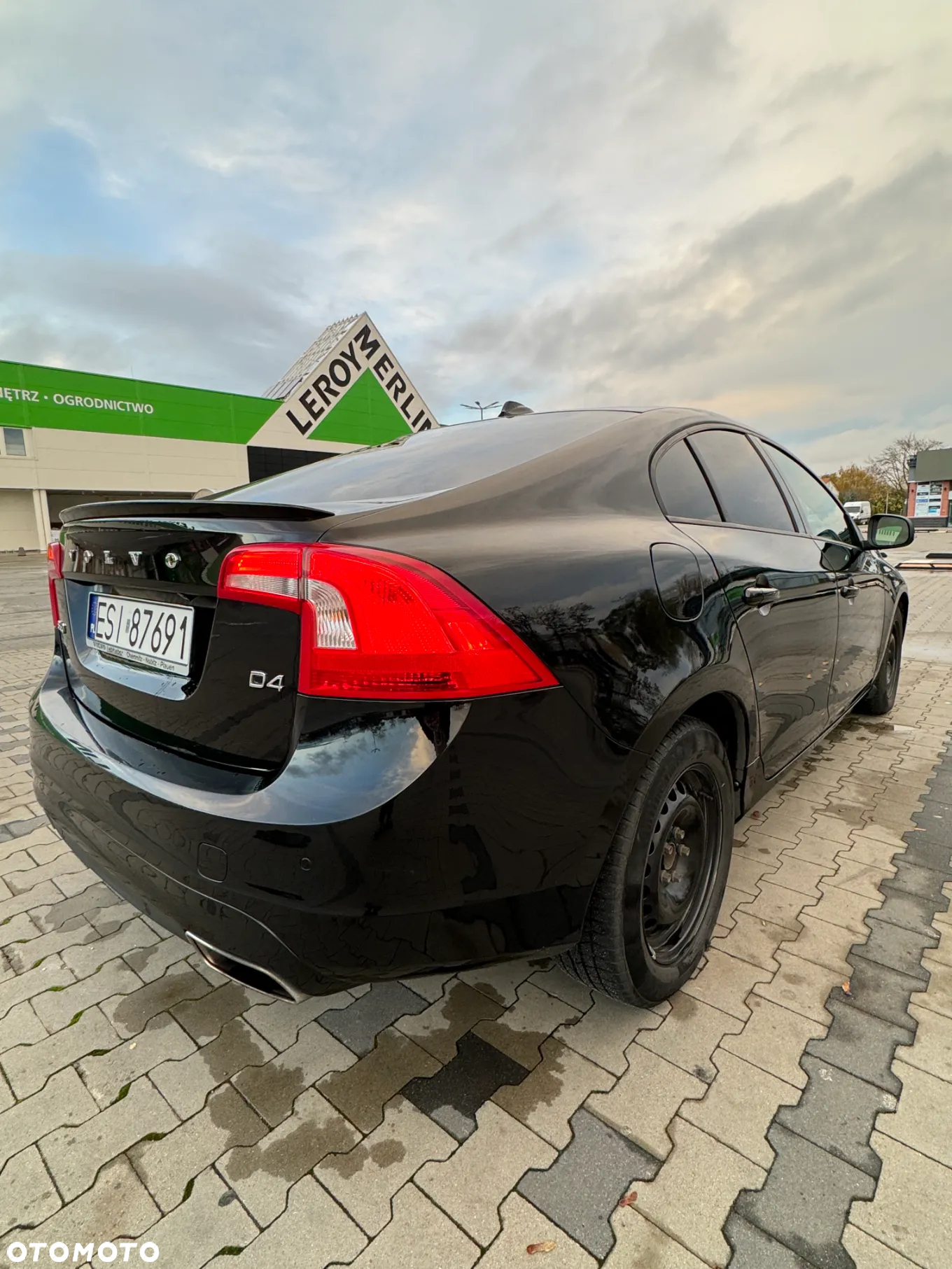 Volvo S60 D4 Drive-E Momentum - 16