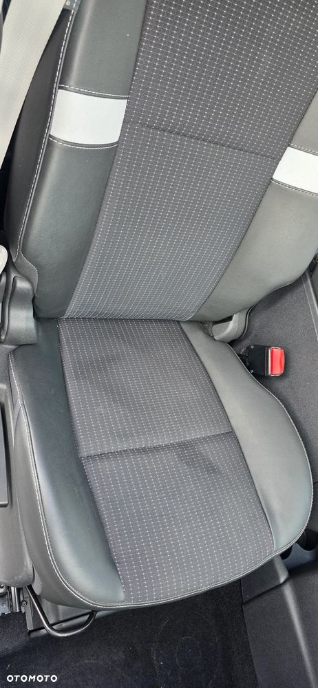 Renault Scenic 1.6 dCi Energy Bose Edition - 16