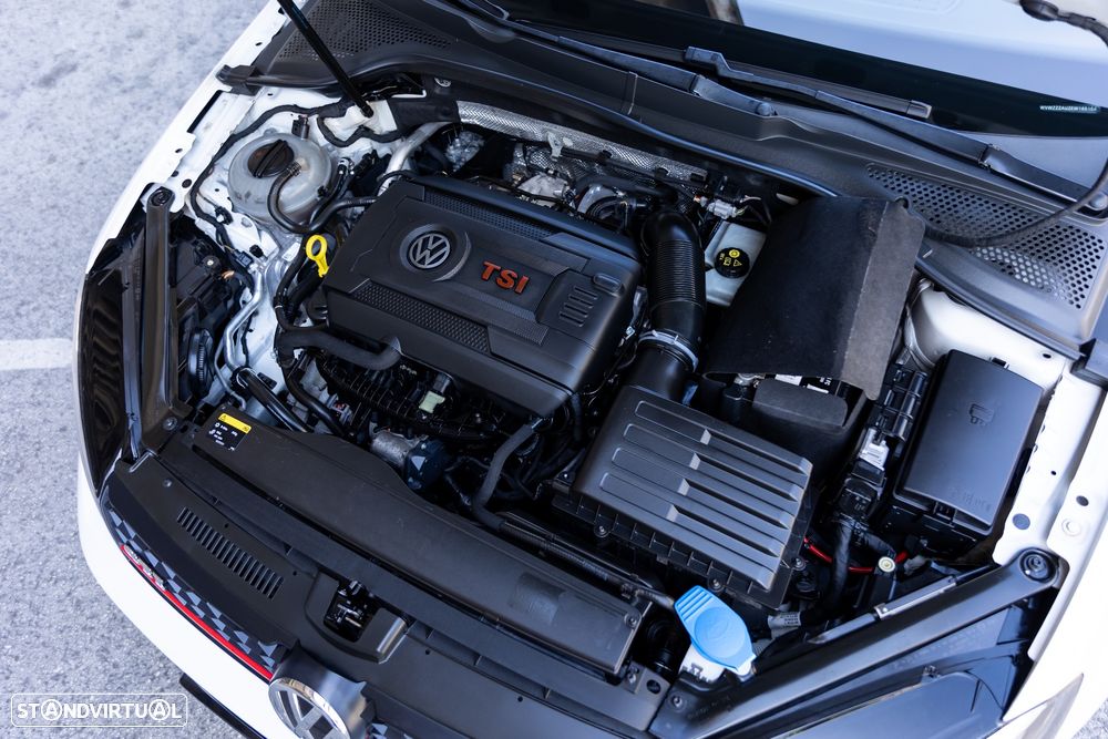 VW Golf GTI Performance BlueMotion DSG - 31