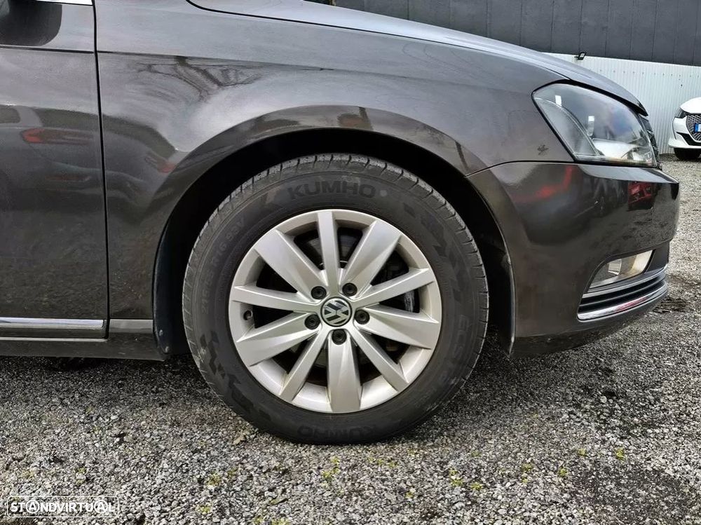 VW Passat 1.6 TDI BlueMotion - 13
