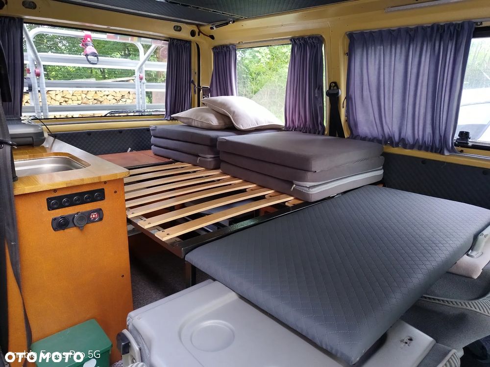 Volkswagen Transporter - 15