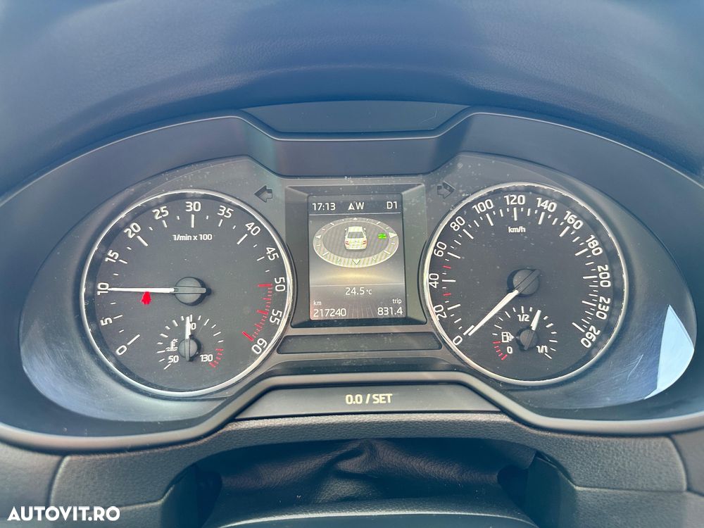 Skoda Octavia 2.0 TDI 4x4 DSG Style - 13
