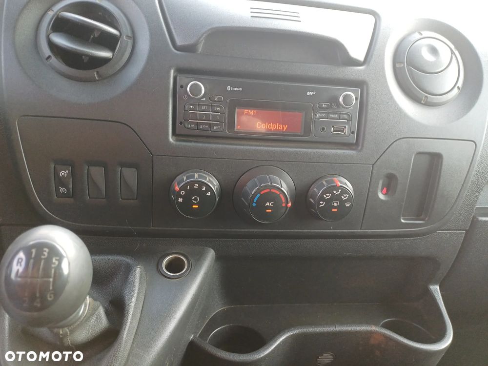 Renault Master - 10