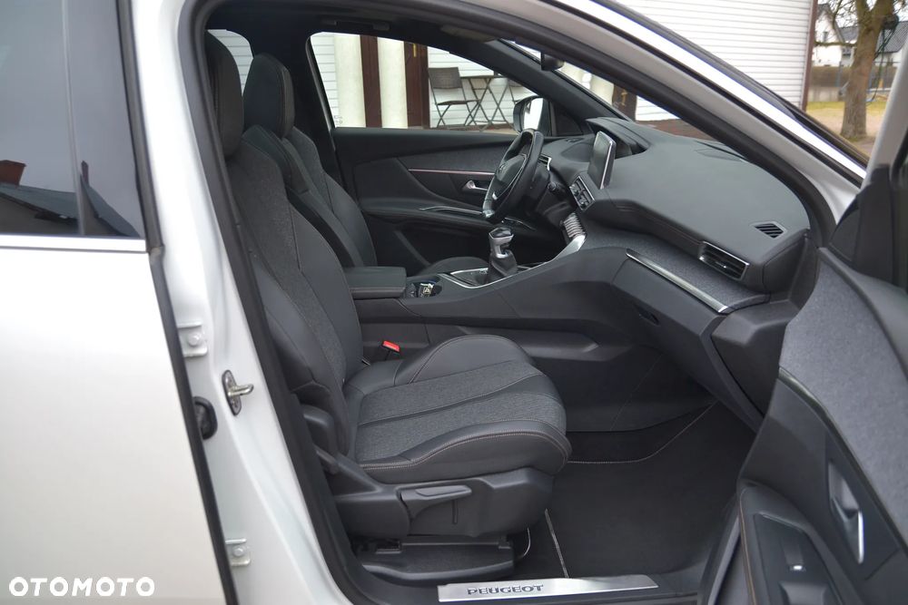 Peugeot 3008 HDi FAP 150 Platinum - 14