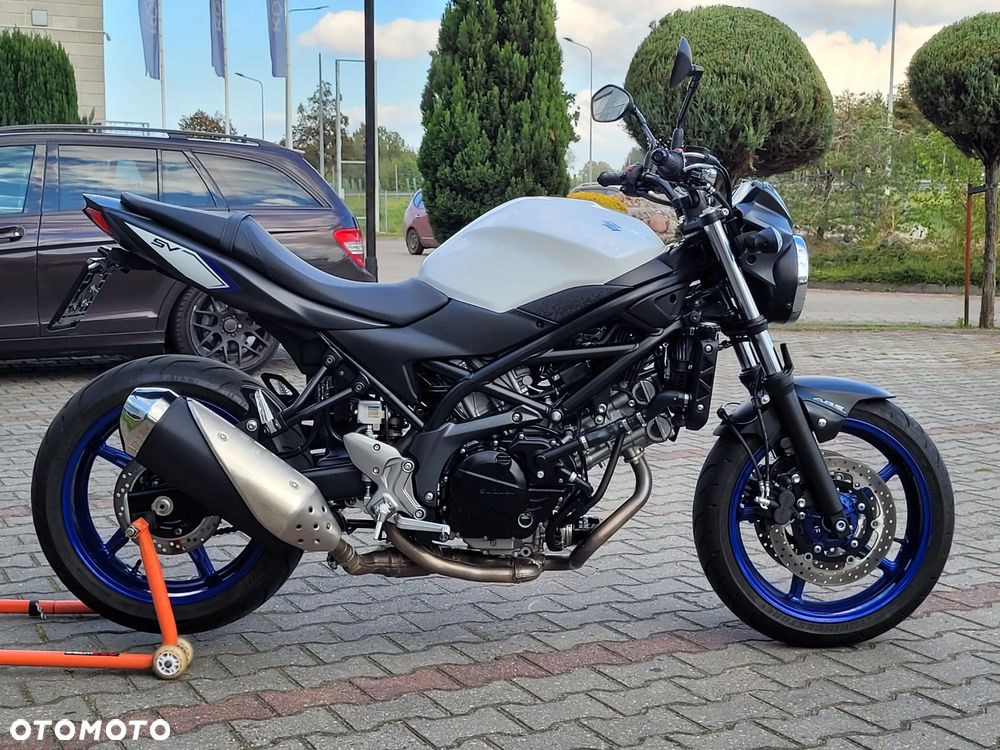 Suzuki SV - 22