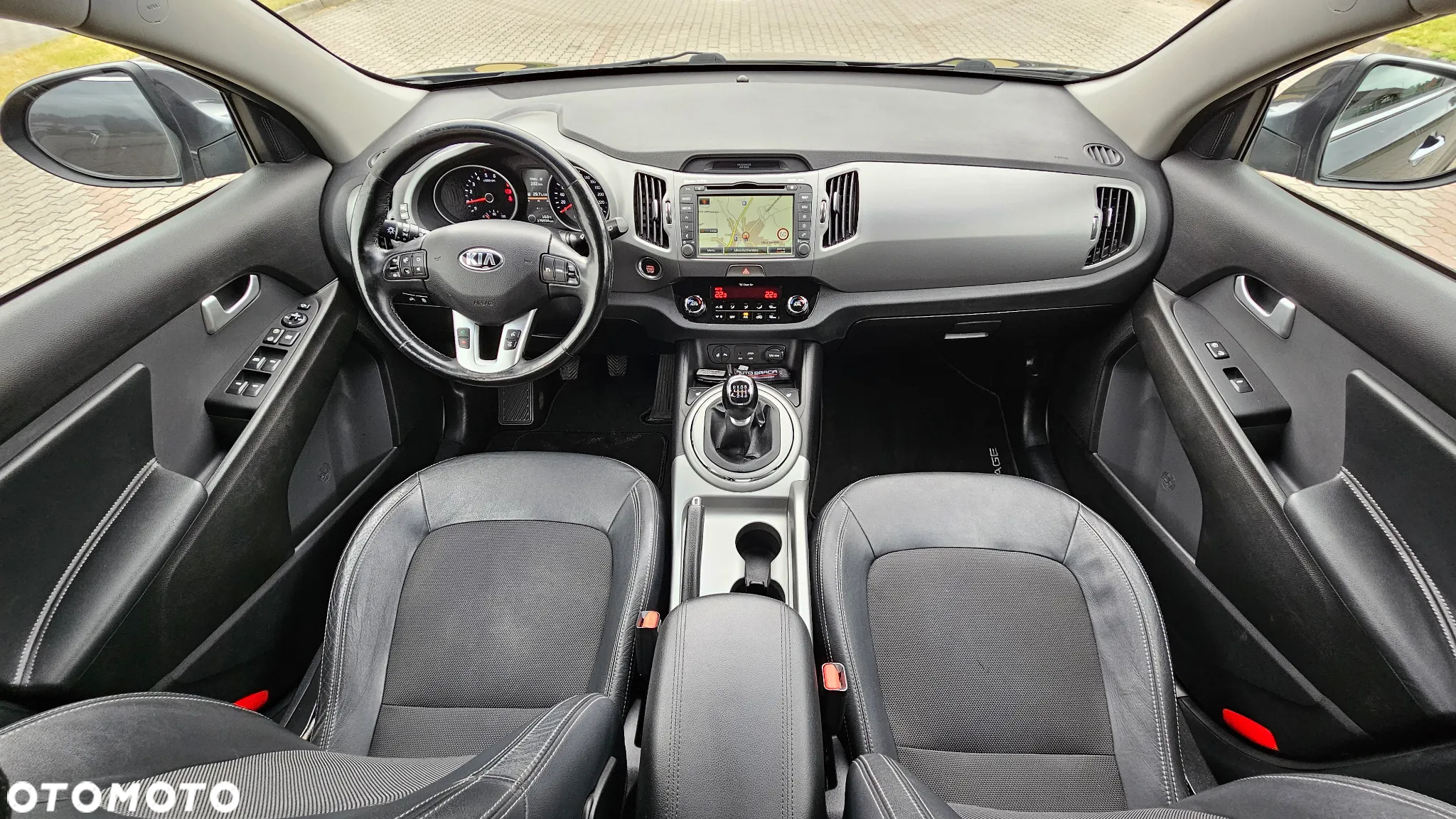 Kia Sportage 2.0 CRDI 2WD Spirit - 13