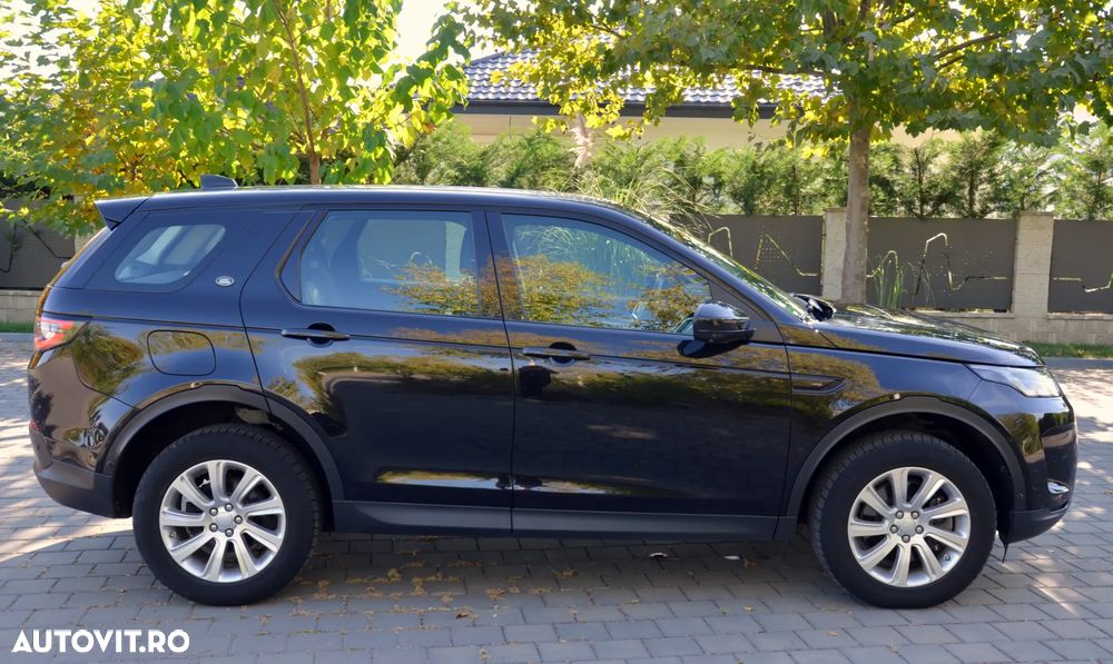 Land Rover Discovery Sport 2.0 D165 MHEV SE - 10