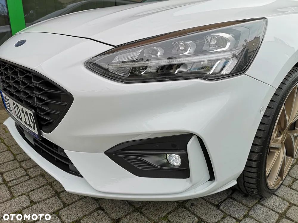 Ford Focus 1.0 EcoBoost ST-Line - 9