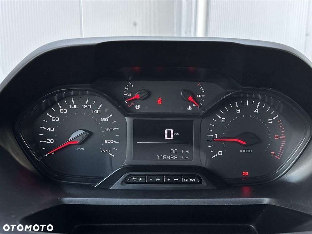 Peugeot partner 1.5HDi 102KM - 19