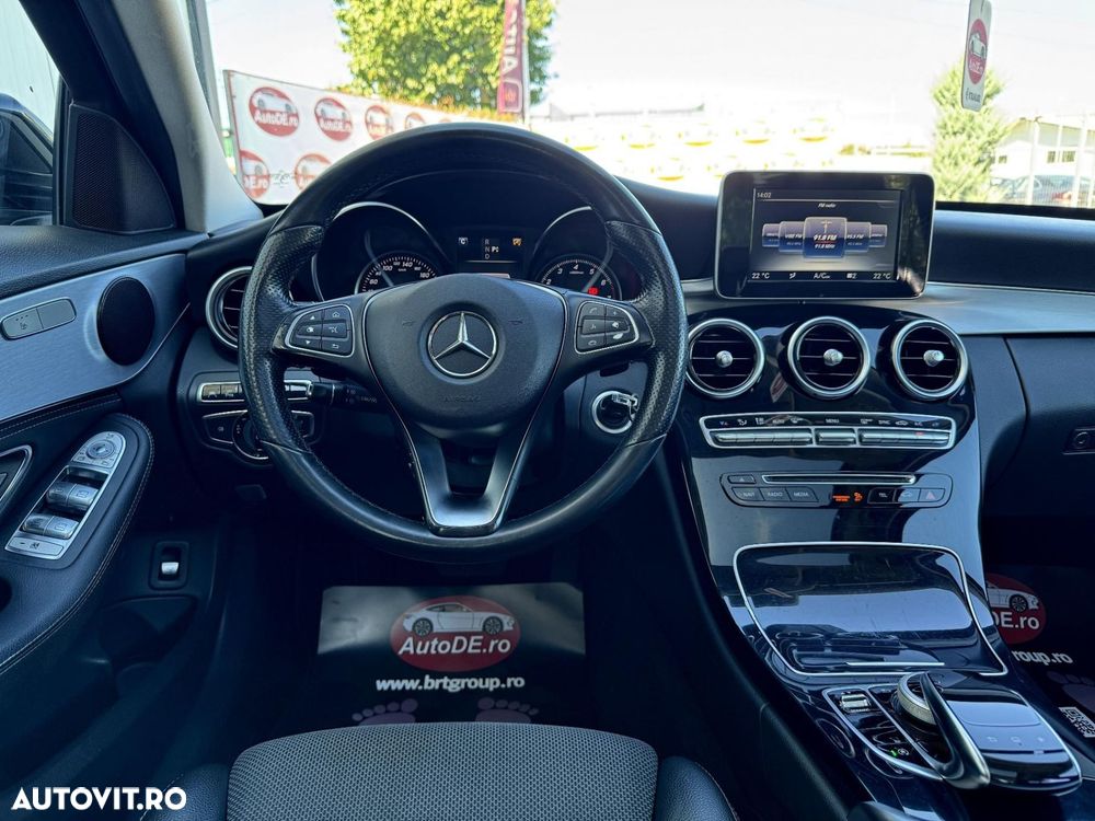 Mercedes-Benz C - 10