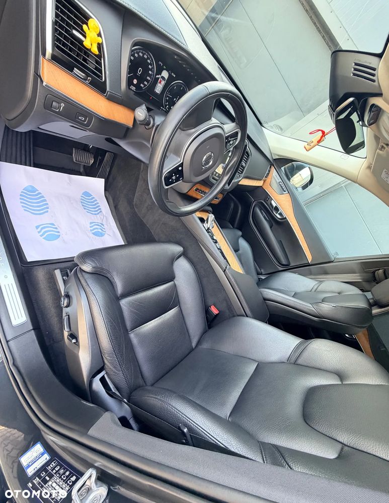 Volvo XC 90 B5 D AWD Geartronic Inscription - 11