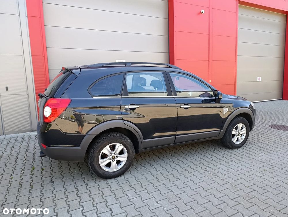 Chevrolet Captiva 2.4 2WD 5 Sitzer LS - 16