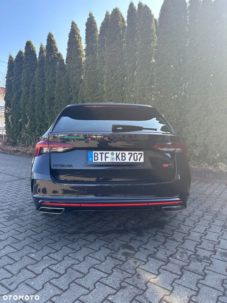 Skoda Octavia 2.0 TDI DSG 4x4 RS - 8